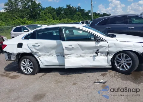 2018 Chevrolet Malibu Lt z USA, uszkodzony, nr VIN 1G1ZD5ST1JF144857